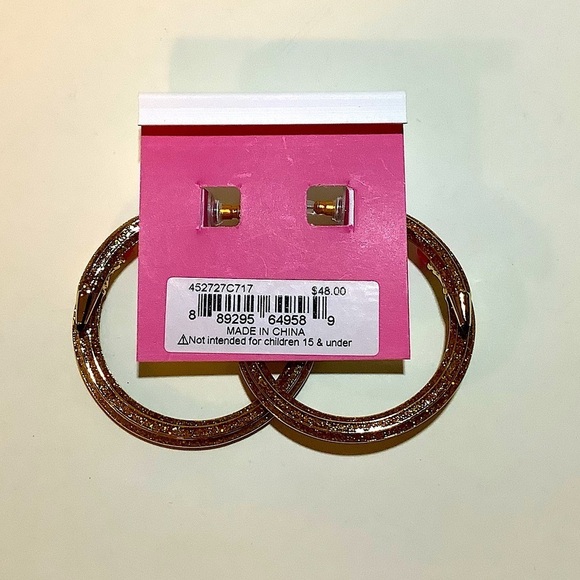 Betsey Johnson Round Pencil Gold Shimmer Earrings New - Picture 3 of 5